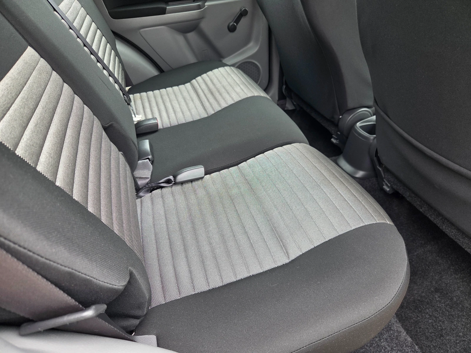 Suzuki SX4 1.6i 120k.c Швейцария 4WD  , снимка 10 - Автомобили и джипове - 54881876