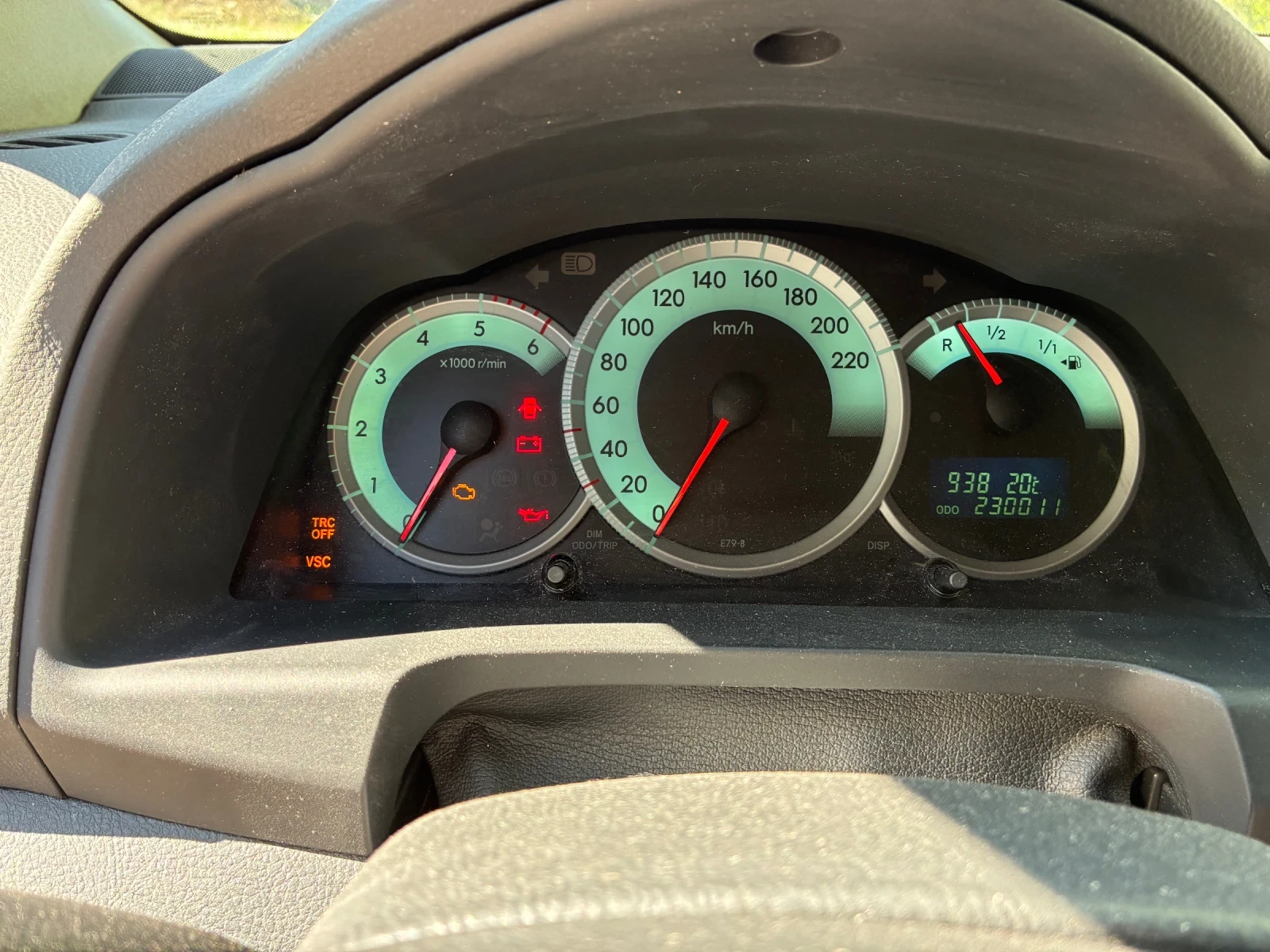 Toyota Corolla verso, снимка 8 - Автомобили и джипове - 54902125