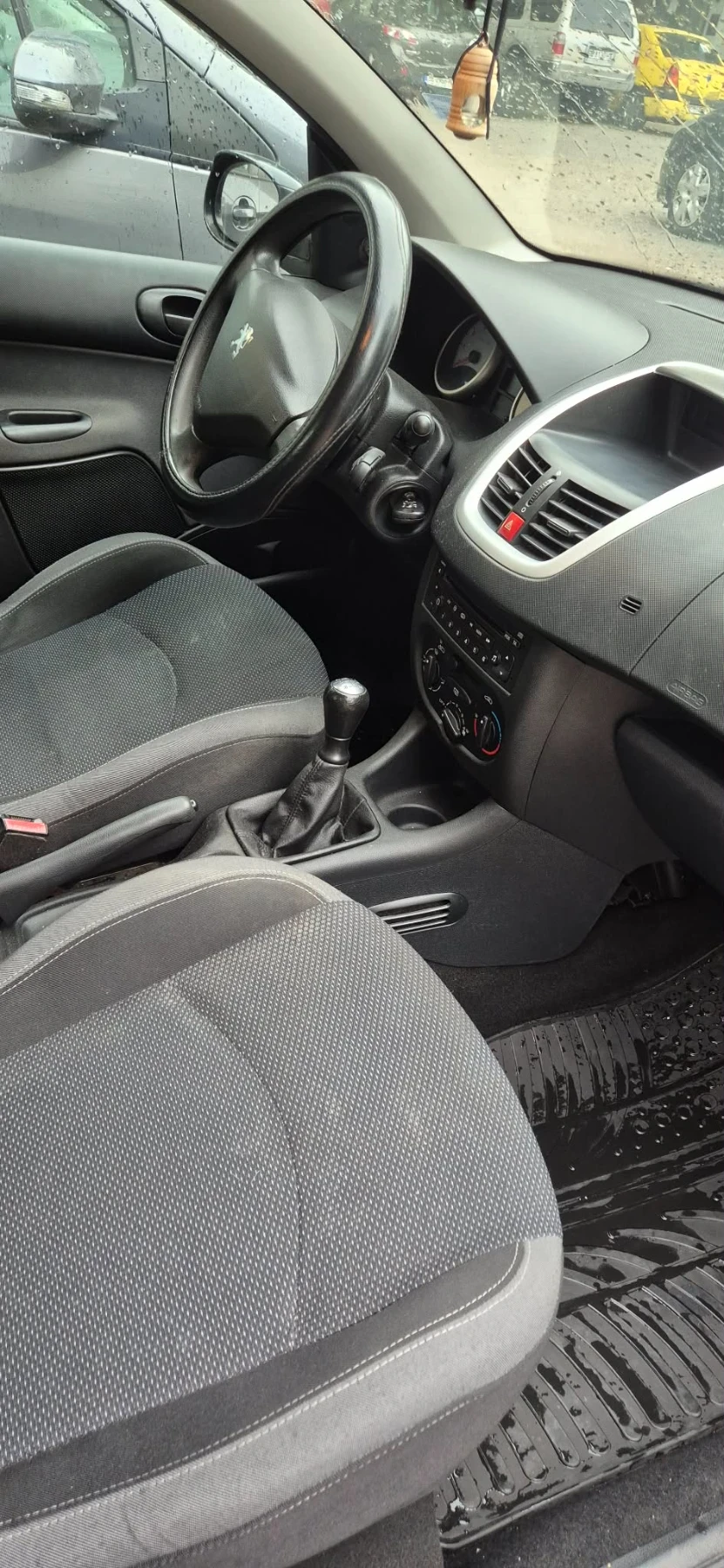 Peugeot 206, снимка 6 - Автомобили и джипове - 55095683