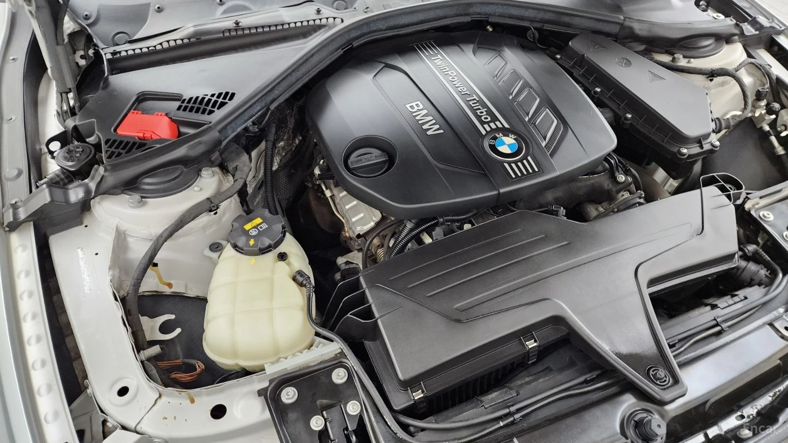 BMW 320 D RWD Автокредит Цена до България, снимка 16 - Автомобили и джипове - 55486849