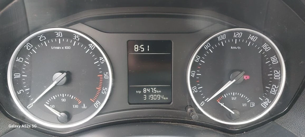 Skoda Octavia  Octavia Combi, октомври  2011, снимка 11 - Автомобили и джипове - 55589560