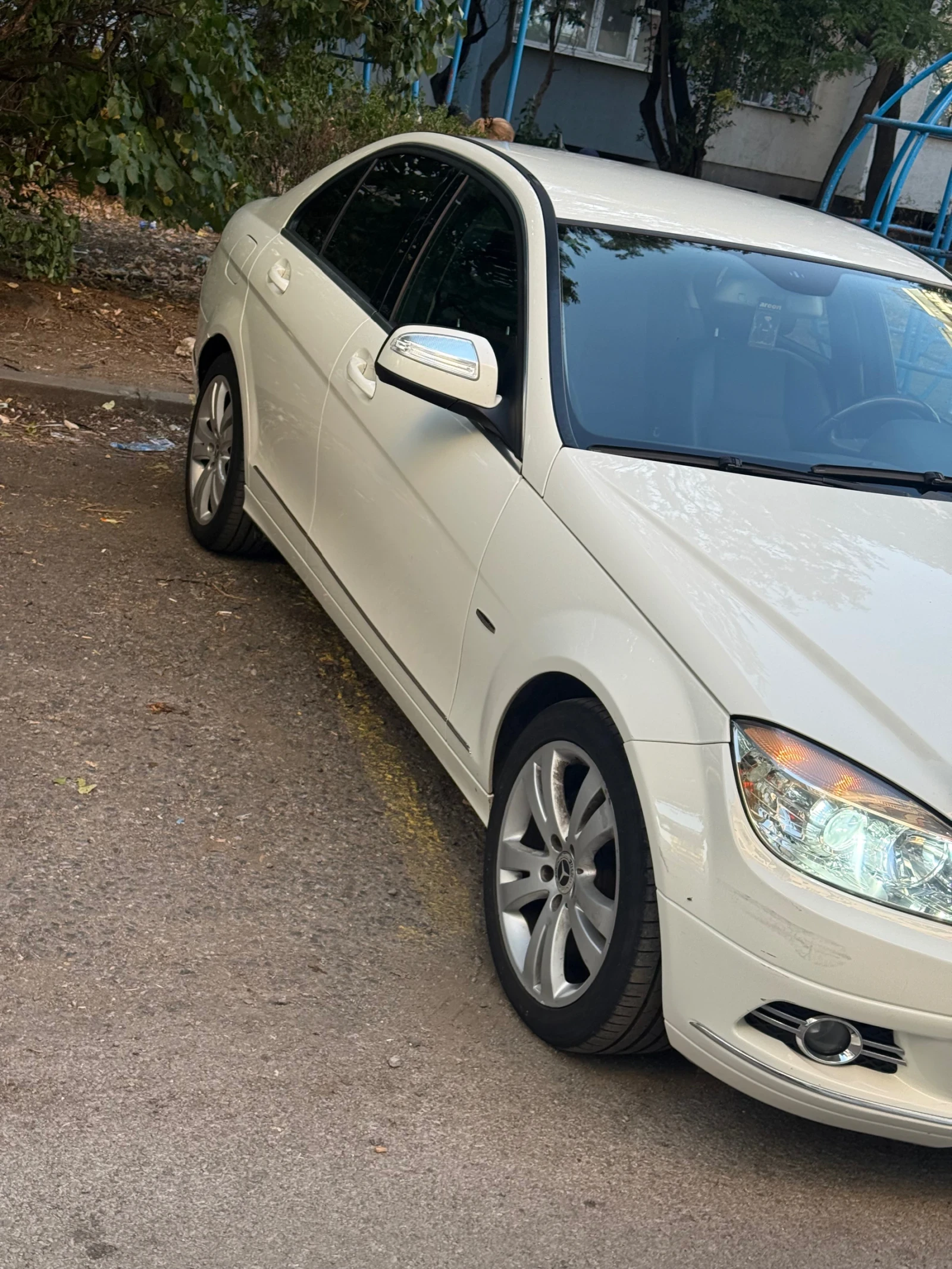 Mercedes-Benz 220 C220 CDI, 170 к.с., снимка 3 - Автомобили и джипове - 55803871