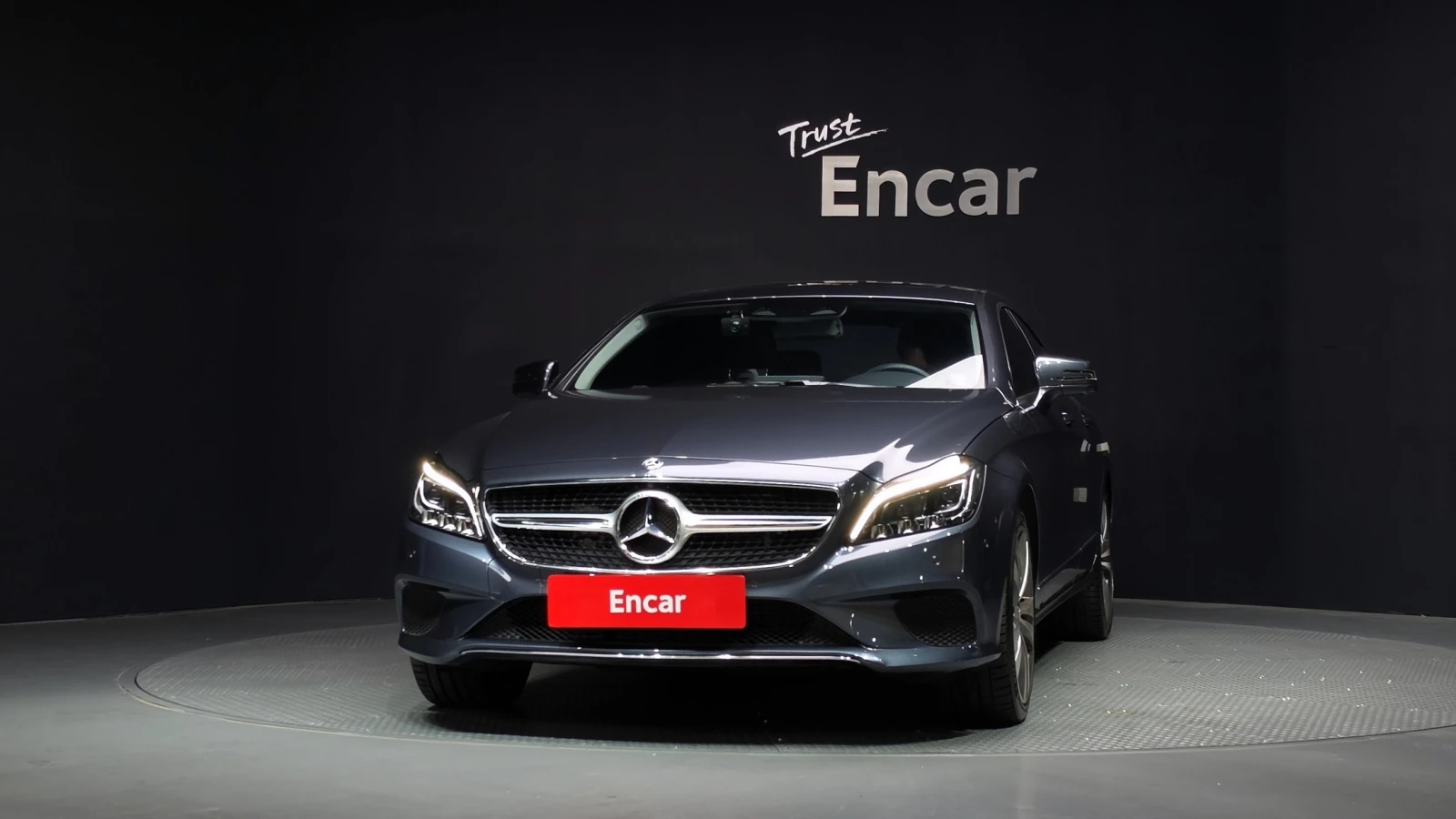 Mercedes-Benz CLS 350 4MATIC* HEAD UP* 360* LOW MILEAGE* , снимка 3 - Автомобили и джипове - 56003948