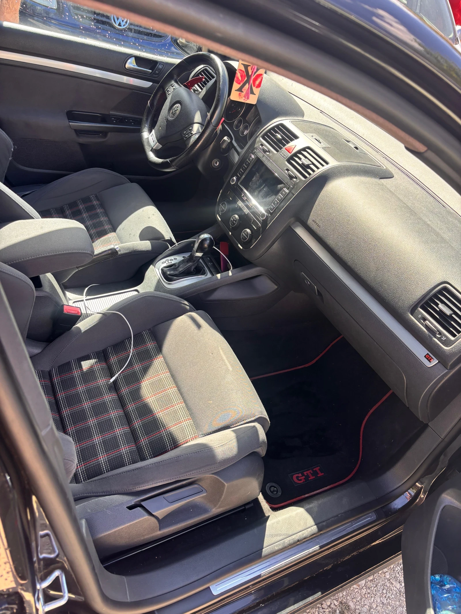VW Golf 2.0TFSI GTI, снимка 7 - Автомобили и джипове - 56202918