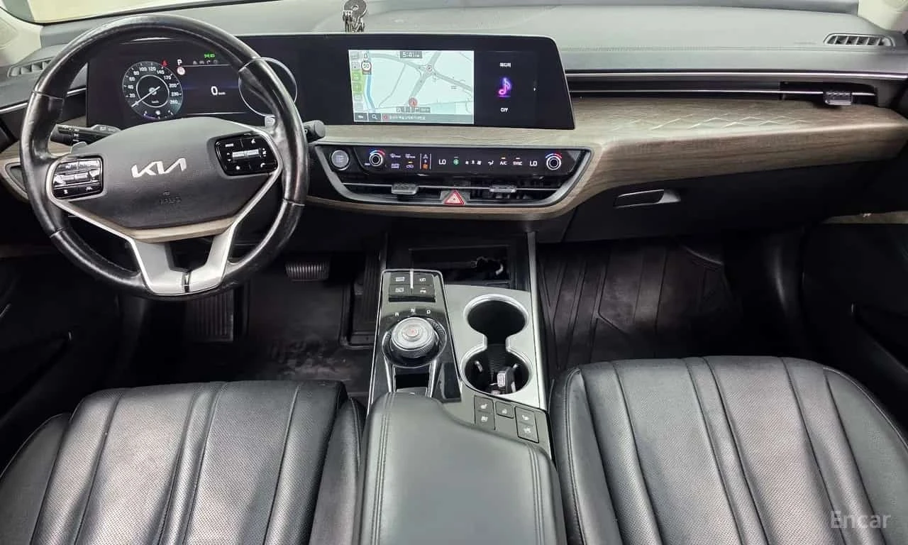 Kia K8 | АВТОФИНАНСИРАНЕ | ЦЕНА ДО БЪЛГАРИЯ, снимка 7 - Автомобили и джипове - 56262348