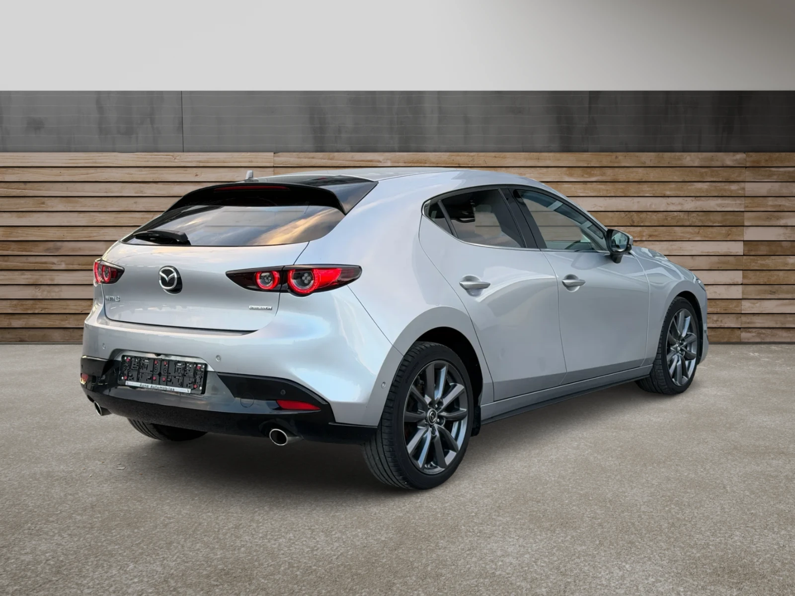 Mazda 3 2.0i M-Hybrid, снимка 6 - Автомобили и джипове - 56416035