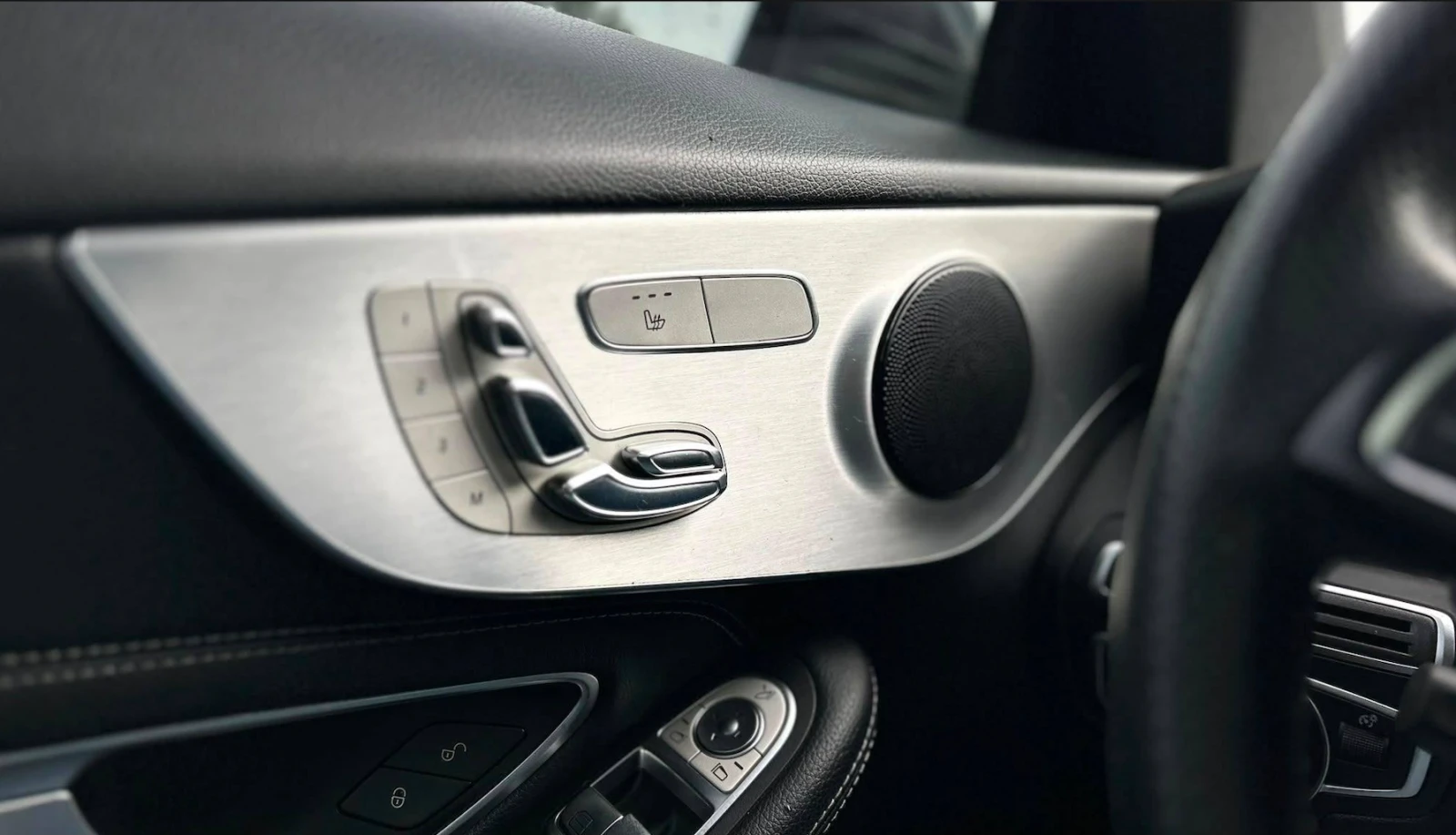 Mercedes-Benz C 300 4MATIC* ����* �������* ����* ����* ������ | Mobile.bg � ����������� 15