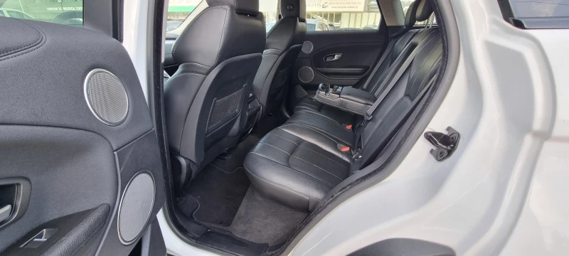 Land Rover Range Rover Evoque 2.0 TDI 150k.c EURO 6B ITALIA , снимка 12 - Автомобили и джипове - 42957352