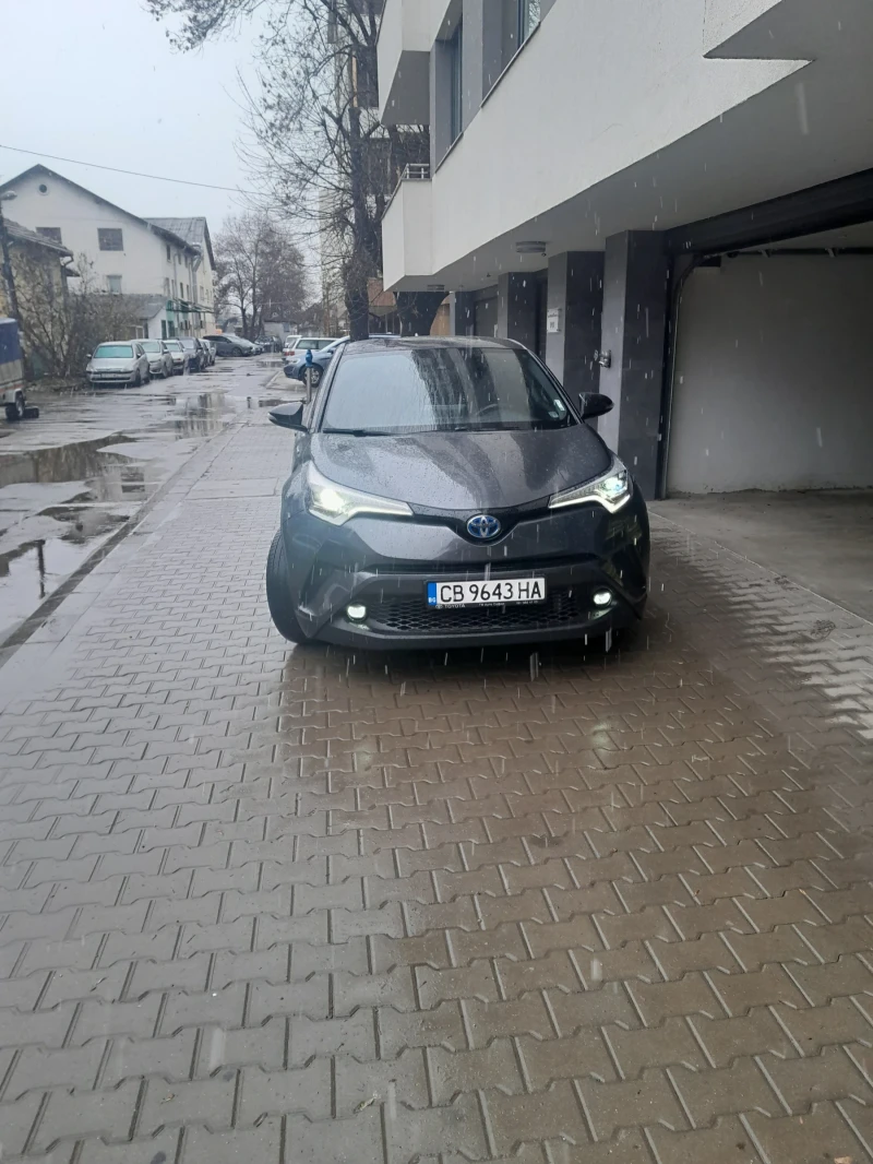 Toyota C-HR, снимка 7 - Автомобили и джипове - 48258553