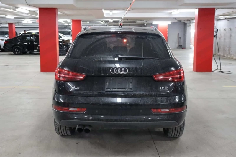 Audi Q3 * Komfort * CARFAX * БЕЗ ПЪРВОНАЧАЛНА ВНОСКА, снимка 4 - Автомобили и джипове - 53182414