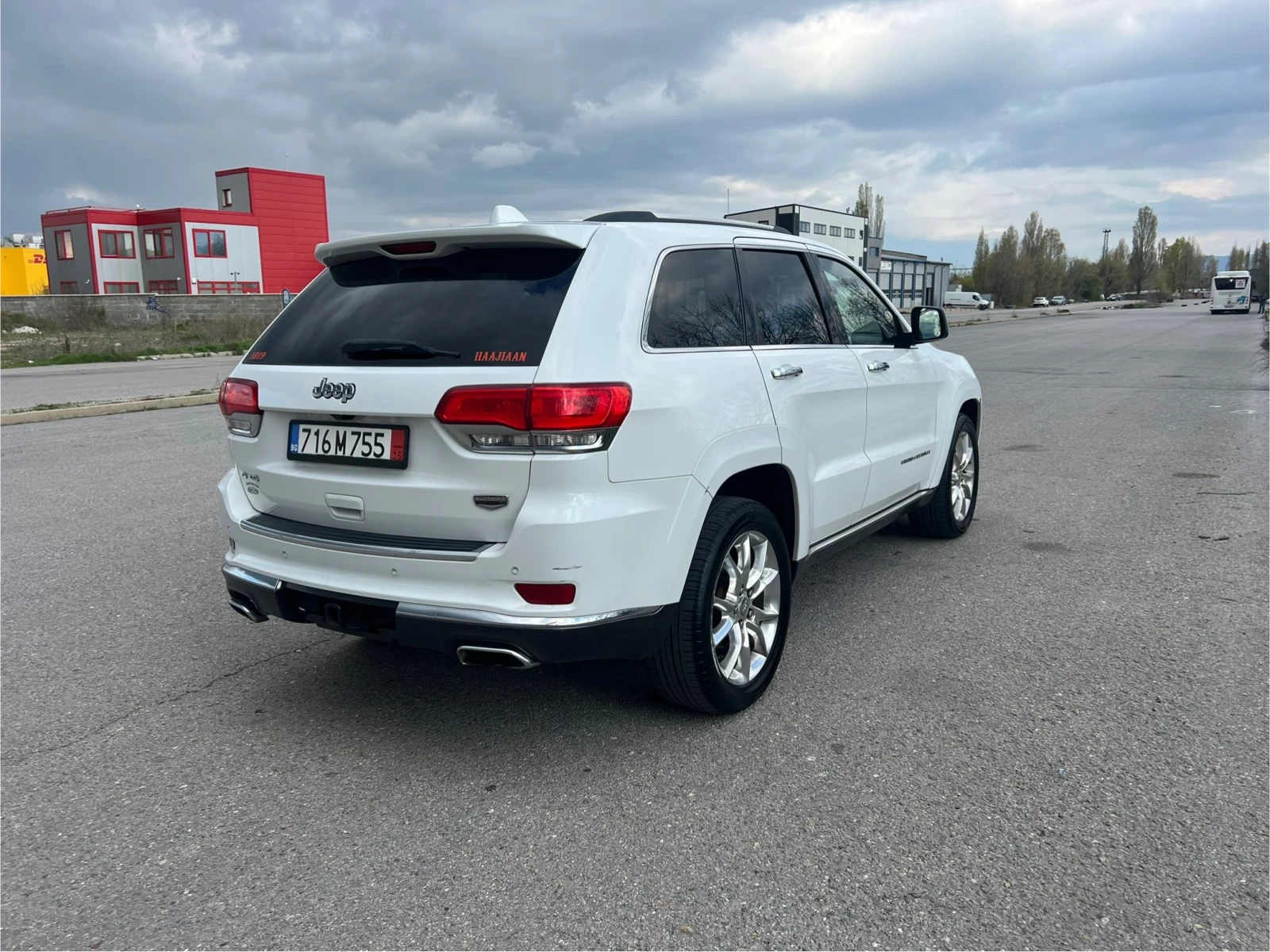 Jeep Grand cherokee 5.7 HEMI SUMMIT - изображение 4
