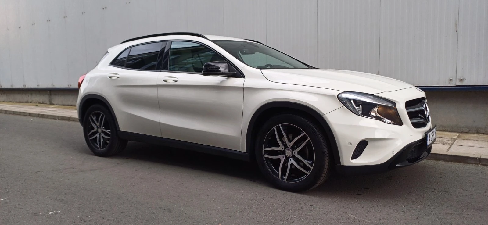 Mercedes-Benz GLA 200  - изображение 4