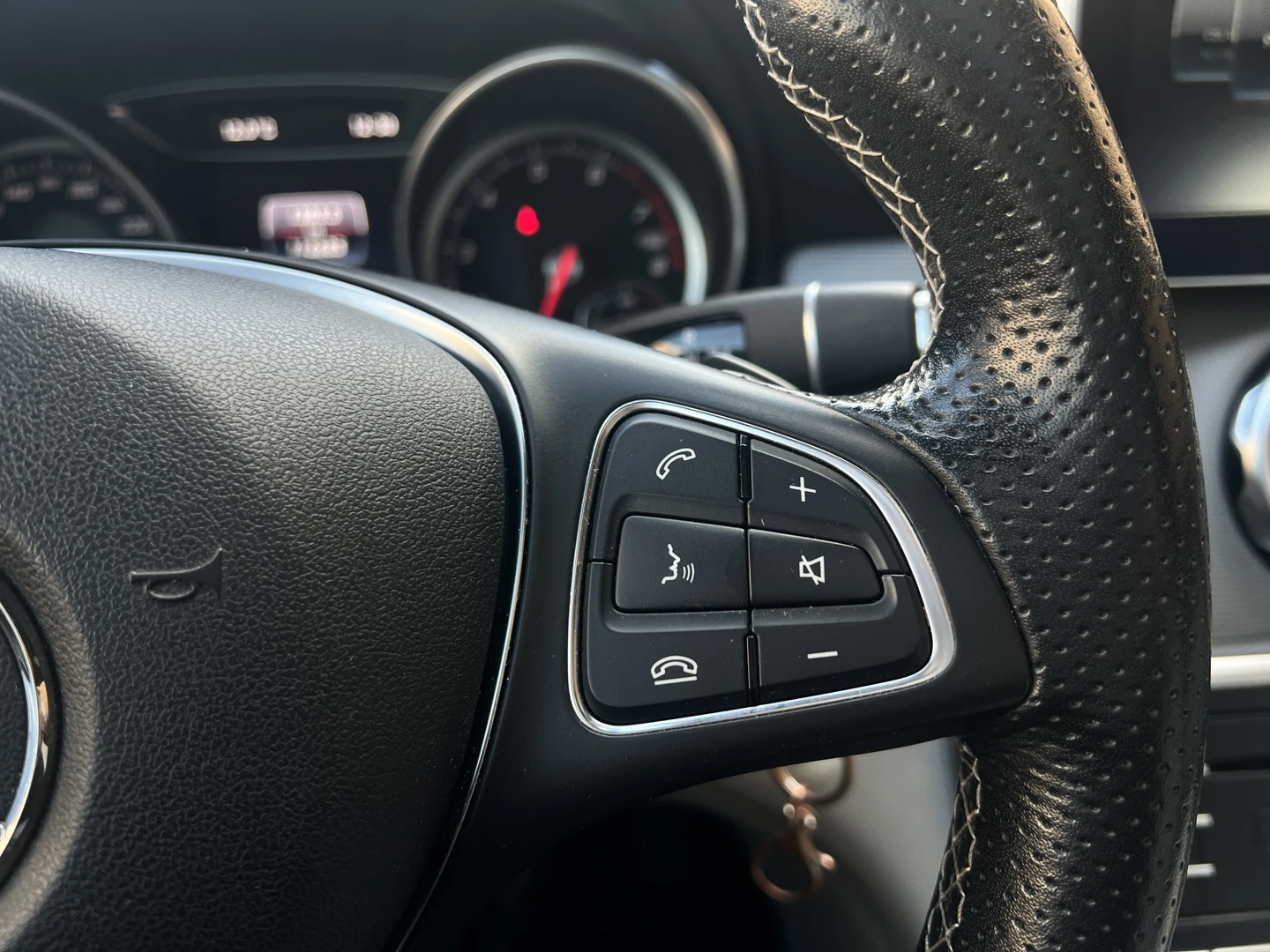 Mercedes-Benz GLA 250 250 4MATIC * CARFAX* * * (  ) | Mobile.bg   14