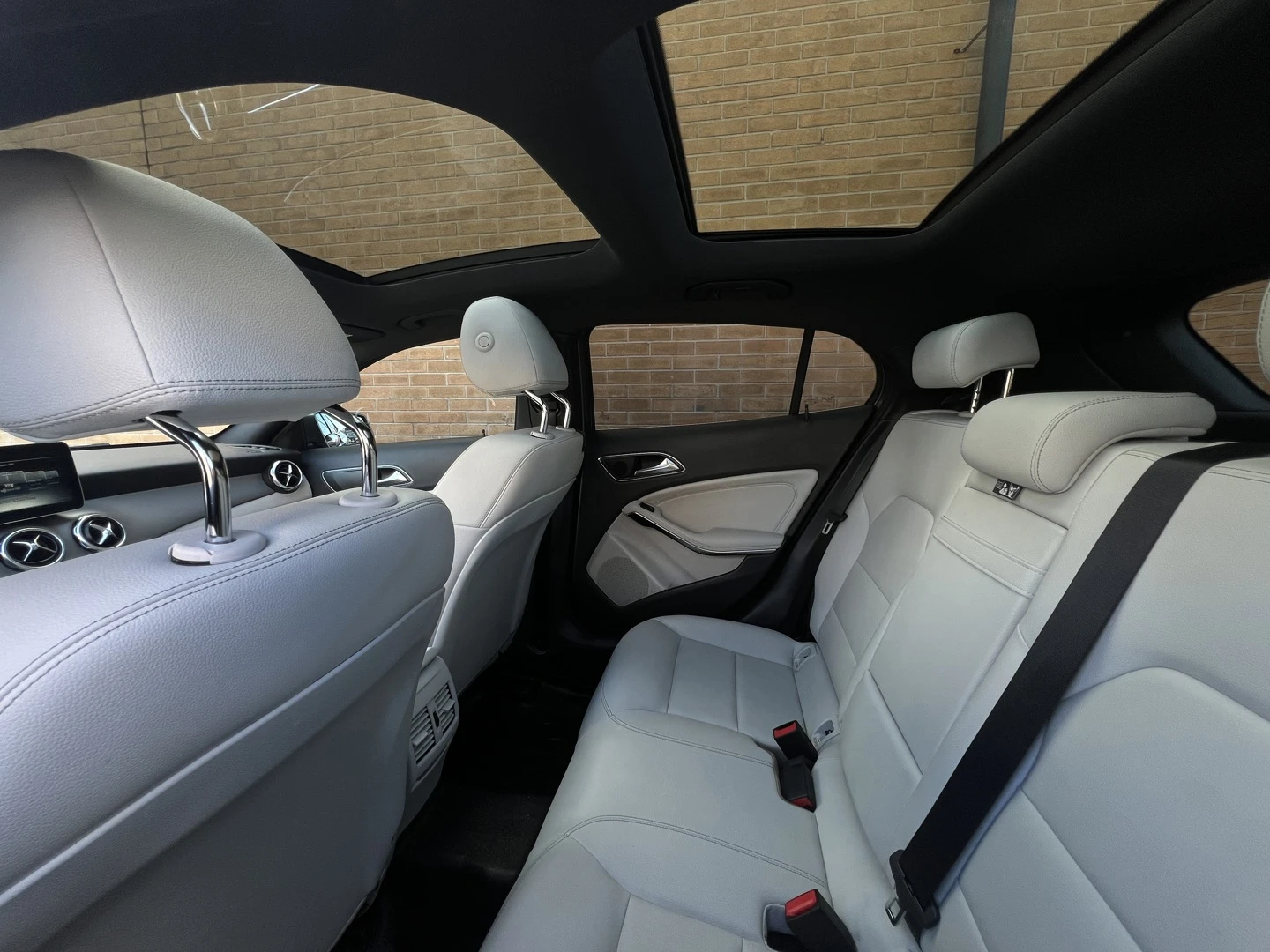 Mercedes-Benz GLA 250 250 4MATIC * CARFAX* * * (  ) | Mobile.bg   16