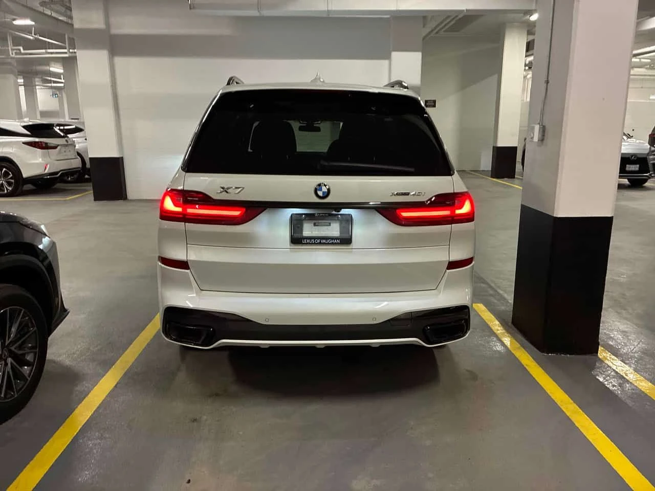 BMW X7 * xDrive40i * CARFAX * HARMAN * 7 МЕСТА* ОБДУХВАНЕ, снимка 4 - Автомобили и джипове - 54044472