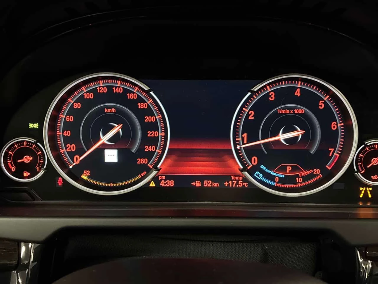 BMW X5 * xDrive50i * CARFAX * БЕЗ ПЪРВОНАЧАЛНА ВНОСКА, снимка 8 - Автомобили и джипове - 54203429