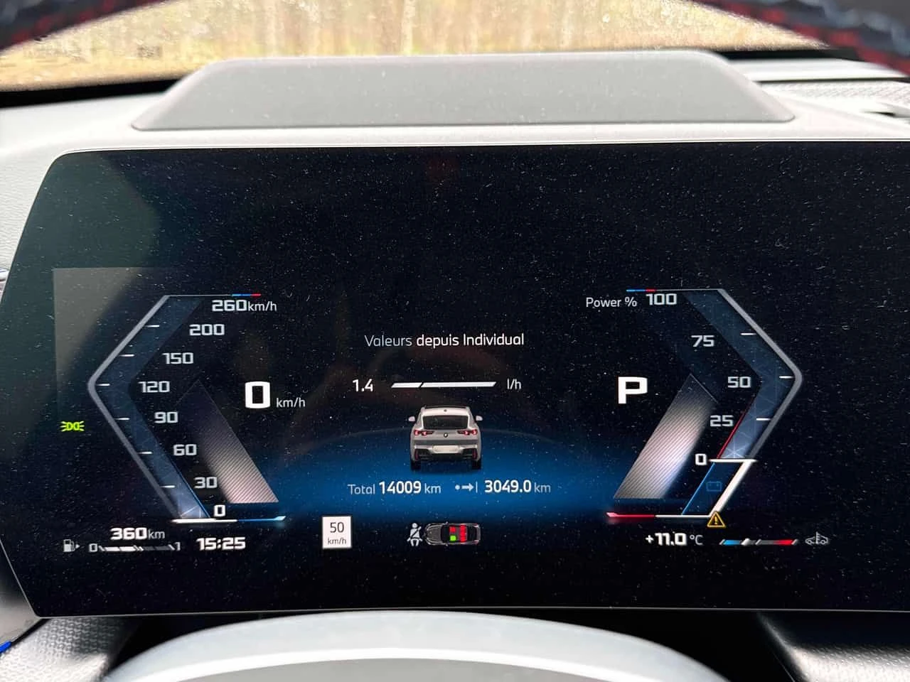 BMW X2  M35i /360/DISTRONIC/HUD/Harman Kardon, снимка 8 - Автомобили и джипове - 54384637
