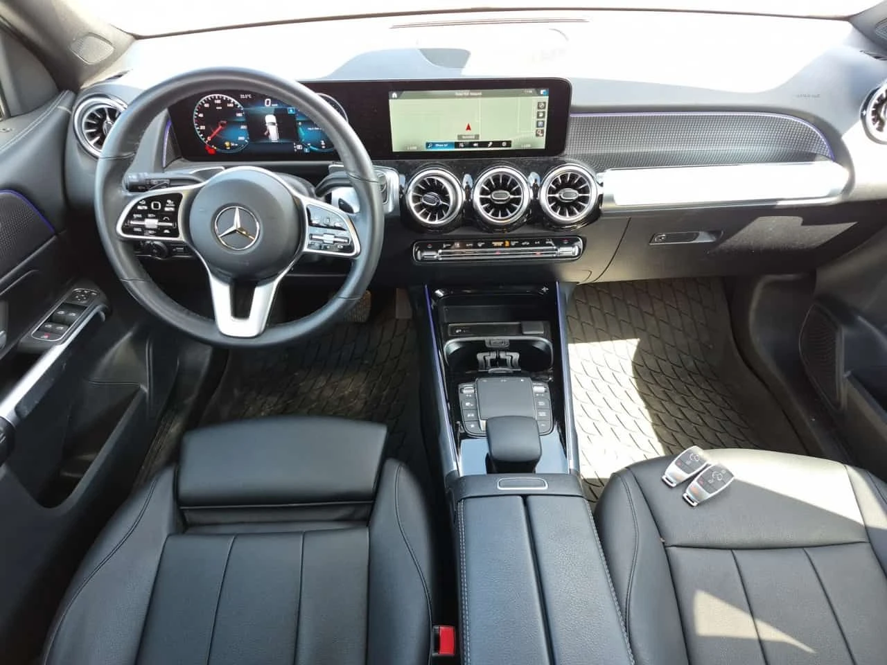 Mercedes-Benz GLB 250 DISTRONIC| PANORAMA| 2 �����| CARFAX|  | Mobile.bg � ����������� 9