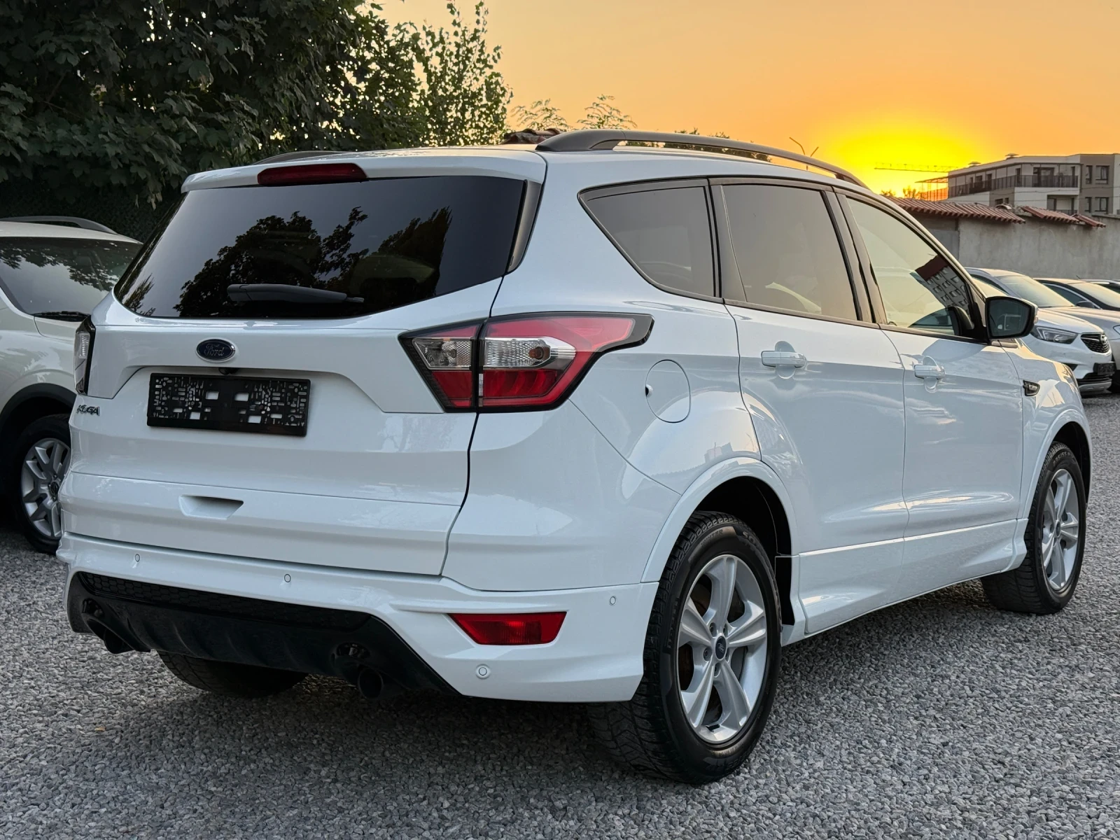 Ford Kuga 1.5EcoBoost/ST-line/150hp/Distronic/FULL, снимка 7 - Автомобили и джипове - 55546676