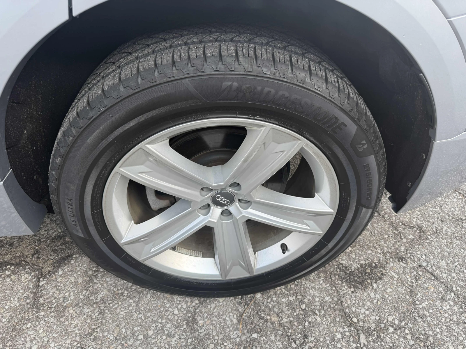 Audi Q8 Progressiv, снимка 7 - Автомобили и джипове - 55721460