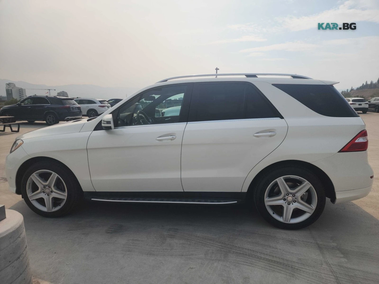 Mercedes-Benz ML 350 AMG* BLUETEC* HARMAN* ОБДУХ* 360* PANO, снимка 3 - Автомобили и джипове - 55748390