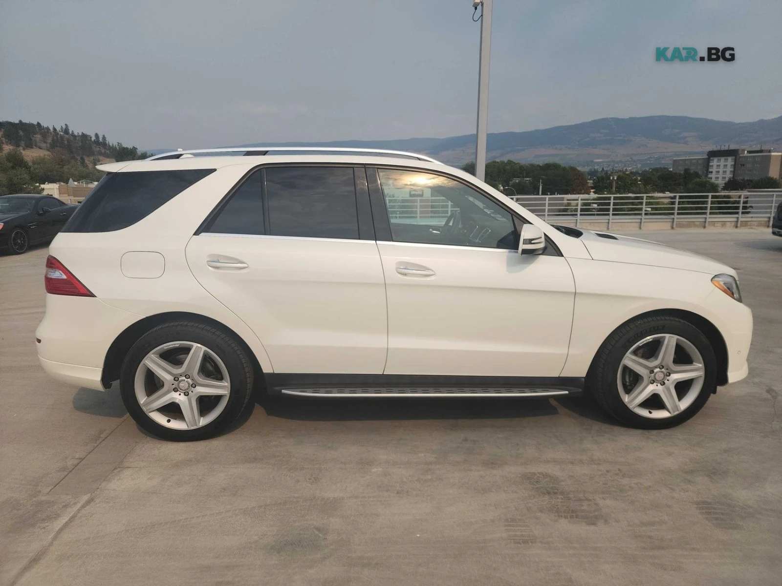 Mercedes-Benz ML 350 AMG* BLUETEC* HARMAN* ОБДУХ* 360* PANO, снимка 4 - Автомобили и джипове - 55748390
