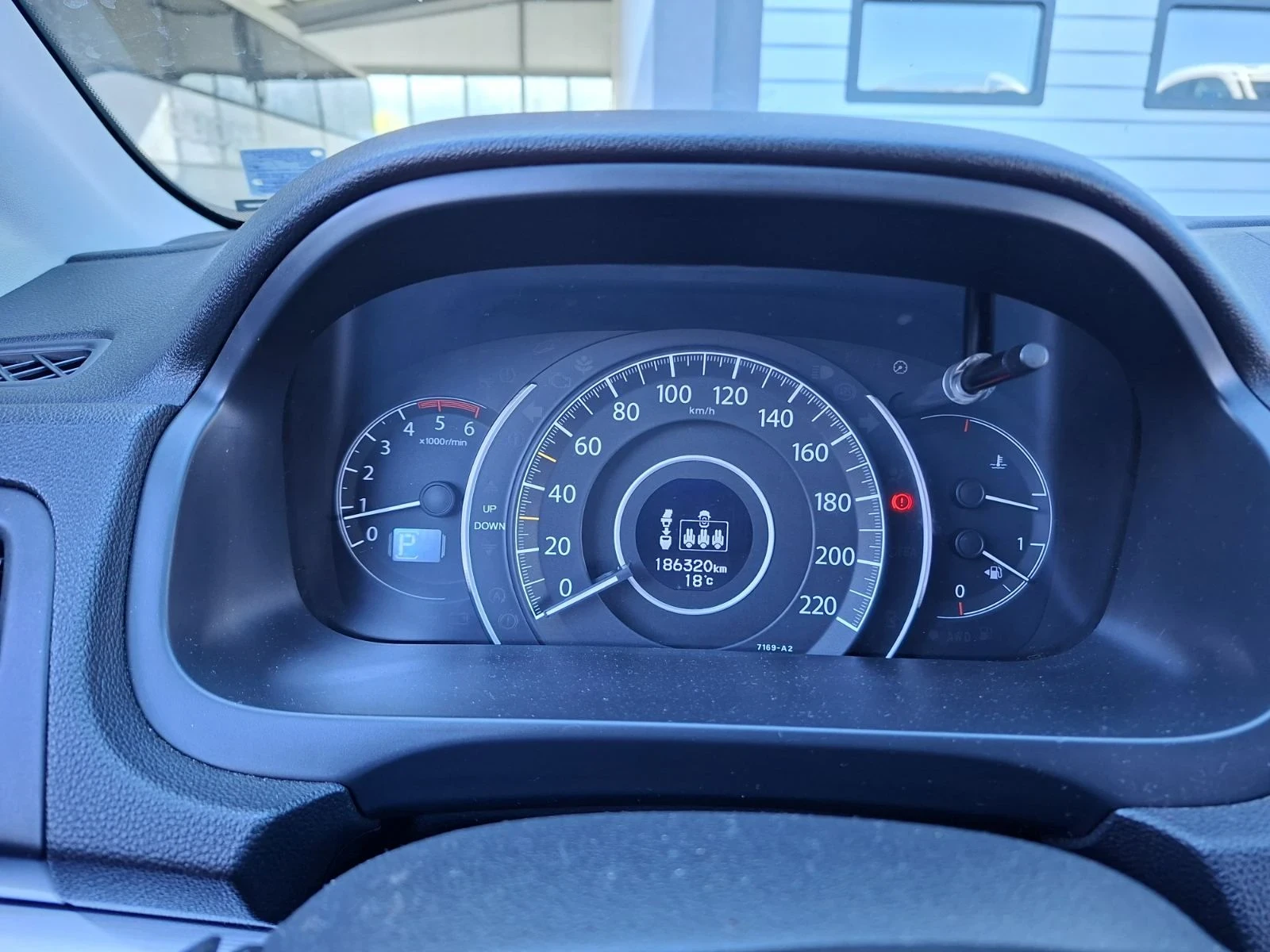 Honda Cr-v, снимка 8 - Автомобили и джипове - 56409767