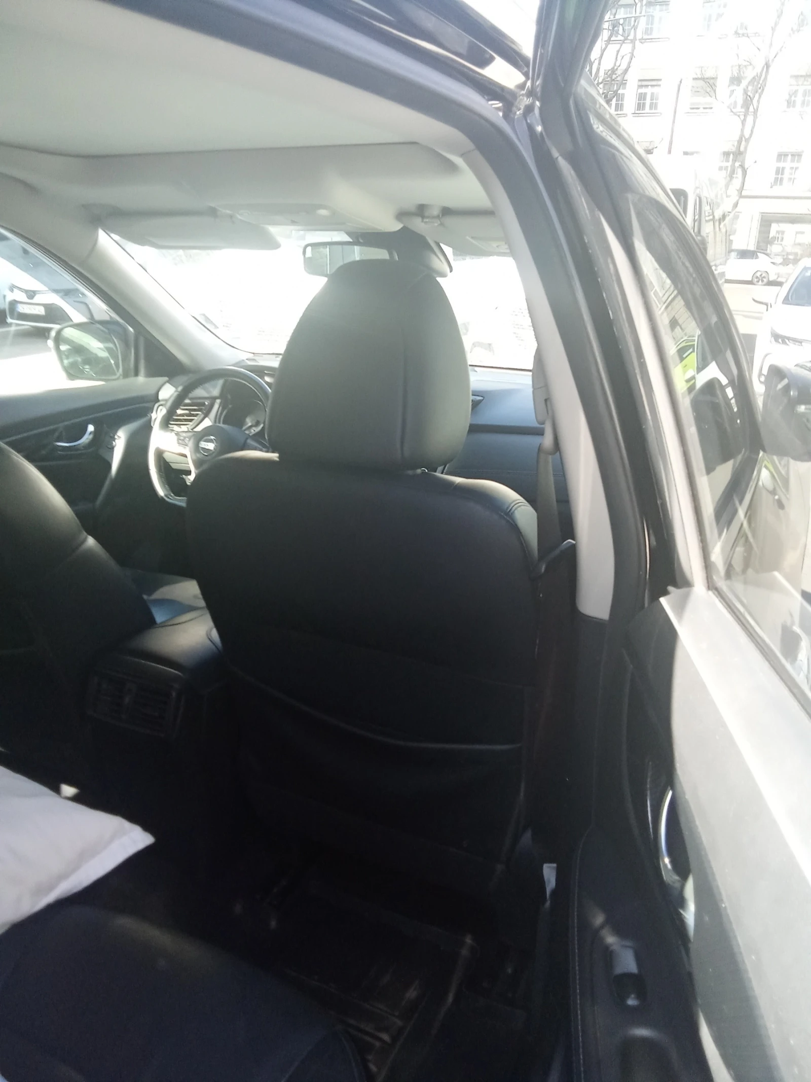 Nissan X-trail SUV, снимка 13 - Автомобили и джипове - 56567524