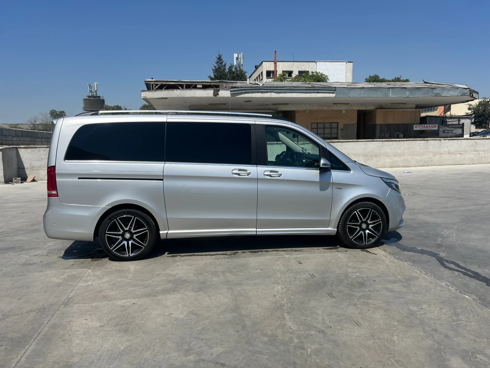 Mercedes-Benz V 250 220 190hp - изображение 7