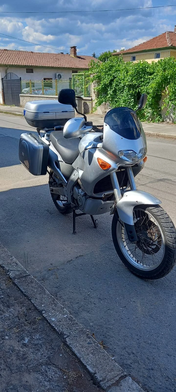 Aprilia Pegaso  - изображение 3
