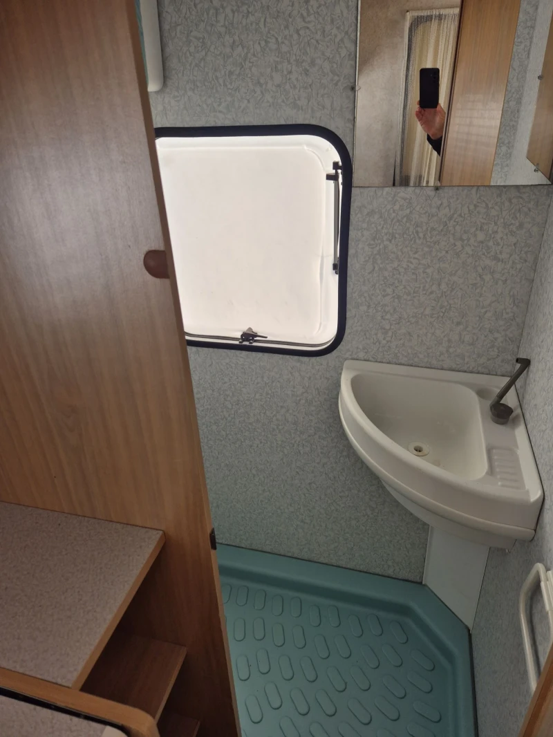 Каравана TEC 340 Т, снимка 12 - Каравани и кемпери - 53187945