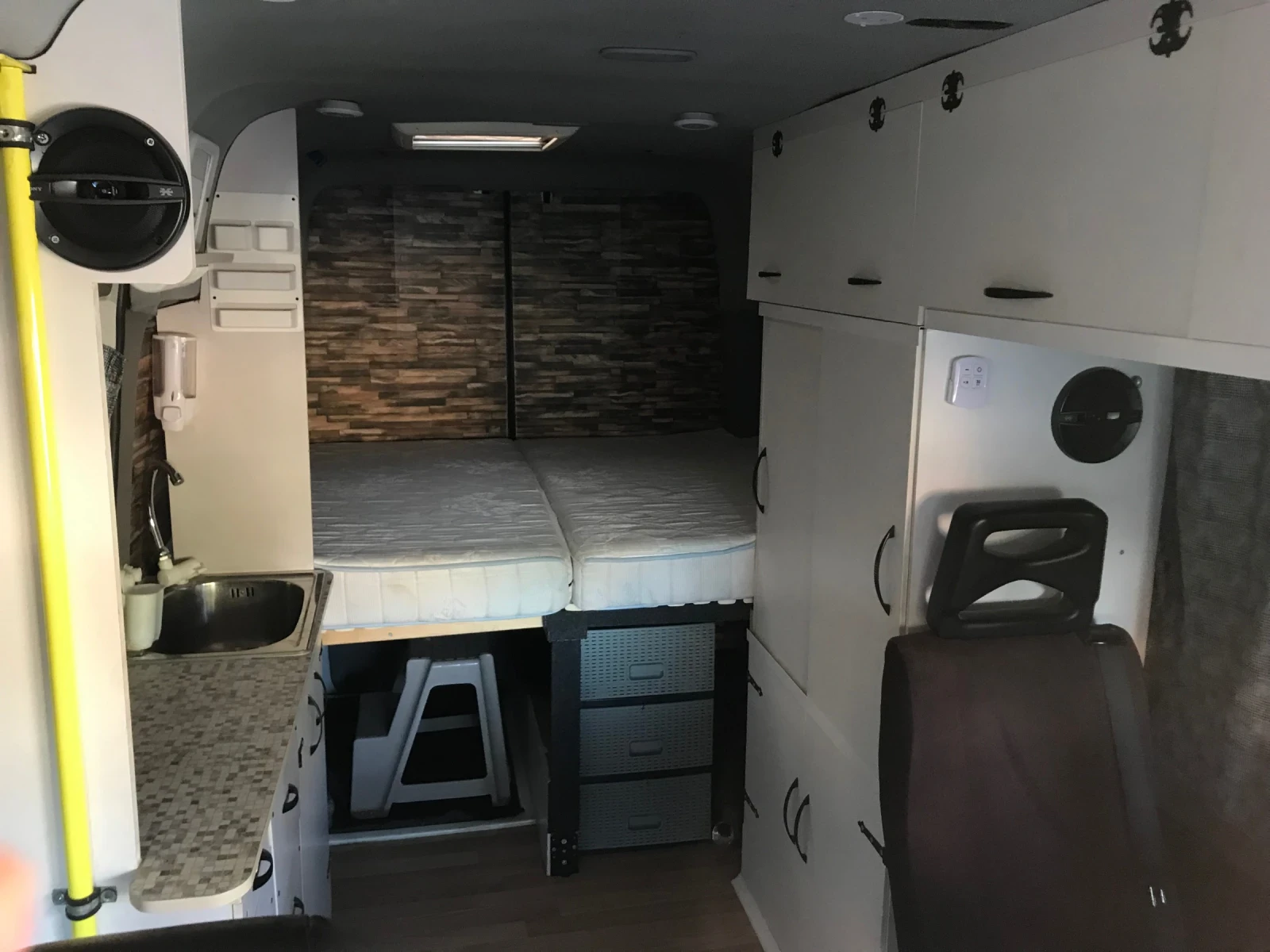 Кемпер Mercedes-Benz Sprinter 315 CDI - изображение 9