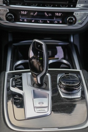 BMW 740 LD xDrive Long 360  camera M.pac лазерни светлини, снимка 7 - Автомобили и джипове - 45436192