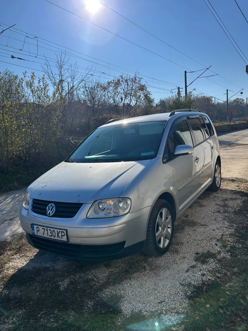 VW Touran, снимка 3 - Автомобили и джипове - 48098930