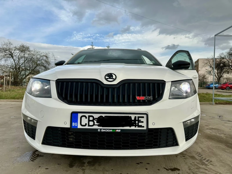 Skoda Octavia VRS 2.0 TDI DSG, снимка 2 - Автомобили и джипове - 49406689