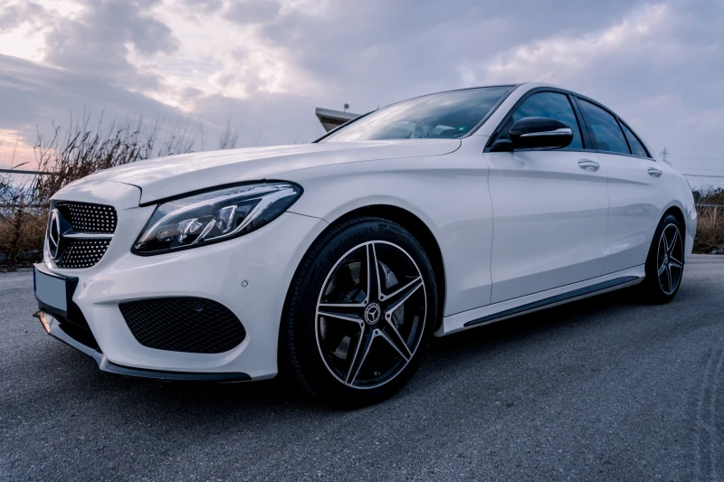 Mercedes-Benz C 300 4 MATIC, снимка 6 - Автомобили и джипове - 52128762