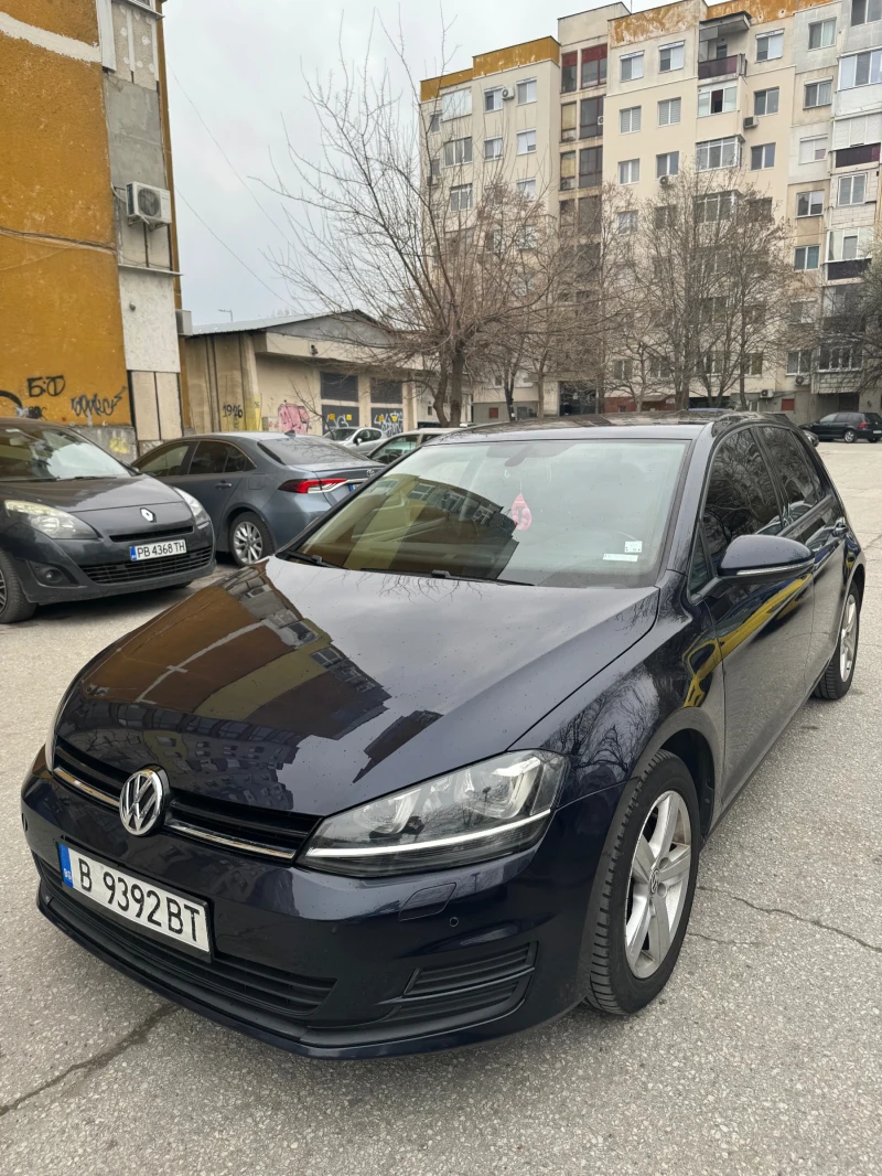 VW Golf 1.6 TDI, снимка 3 - Автомобили и джипове - 51986107