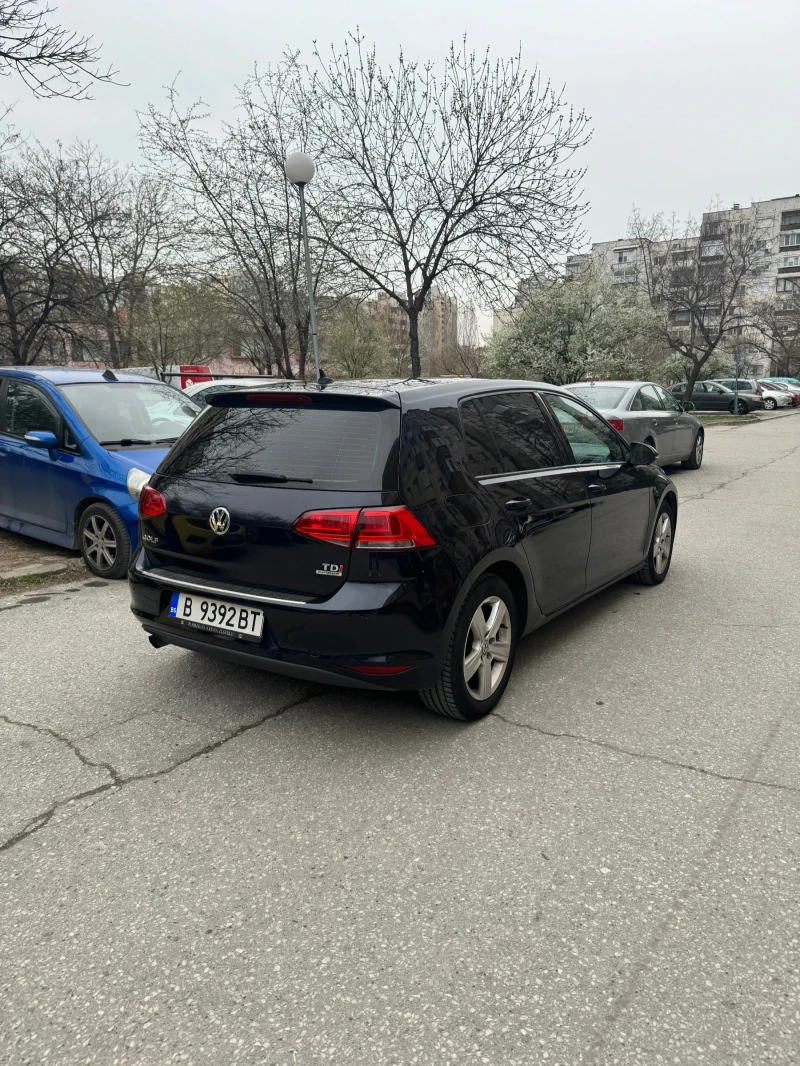 VW Golf 1.6 TDI, снимка 7 - Автомобили и джипове - 51986107