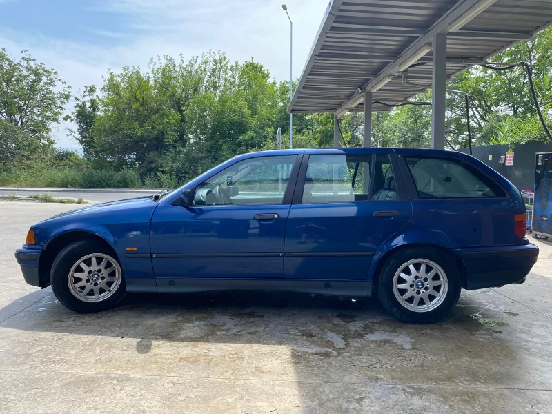 BMW 320, снимка 10 - Автомобили и джипове - 51168236