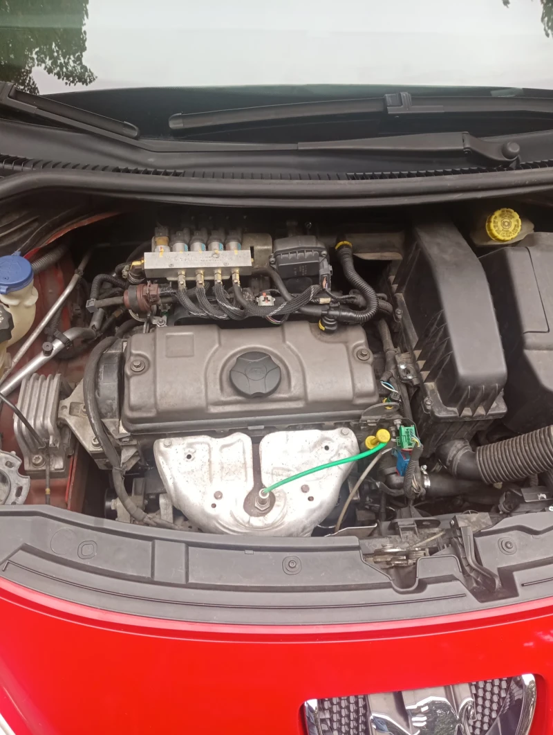 Peugeot 207 LPG, снимка 13 - Автомобили и джипове - 51865784