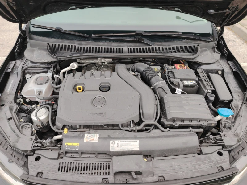 VW Polo 1.5 TSI, снимка 10 - Автомобили и джипове - 52310448