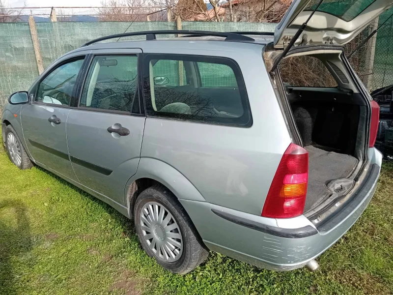 Ford Focus, снимка 6 - Автомобили и джипове - 53229128