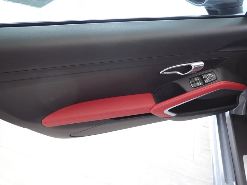 Porsche Cayman 718* RWD* АвтоКредит* (ЦЕНА ДО БГ), снимка 7 - Автомобили и джипове - 53384606