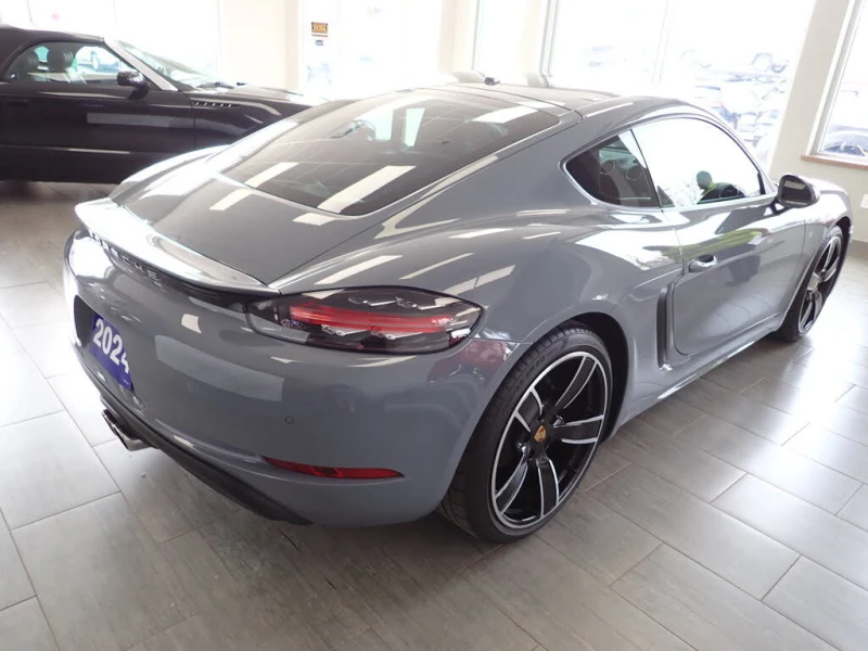Porsche Cayman 718* RWD* АвтоКредит* (ЦЕНА ДО БГ), снимка 2 - Автомобили и джипове - 53384606