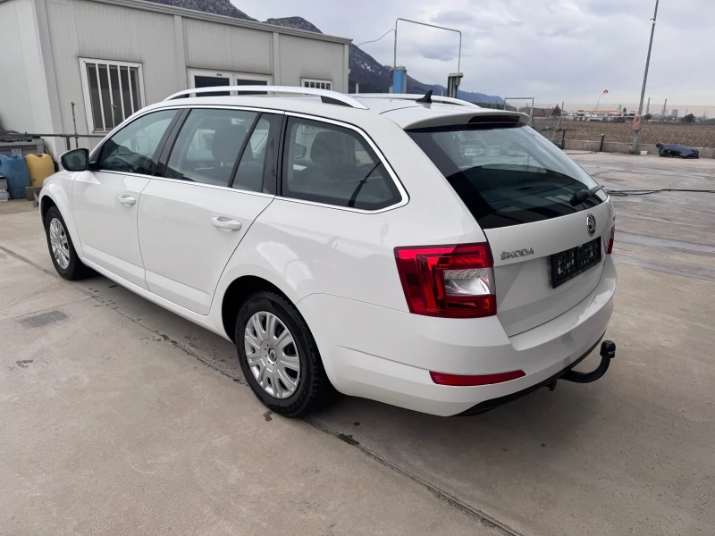 Skoda Octavia 2.0 TDI 150 PS 4X4 EVRO 6, снимка 4 - Автомобили и джипове - 53572095
