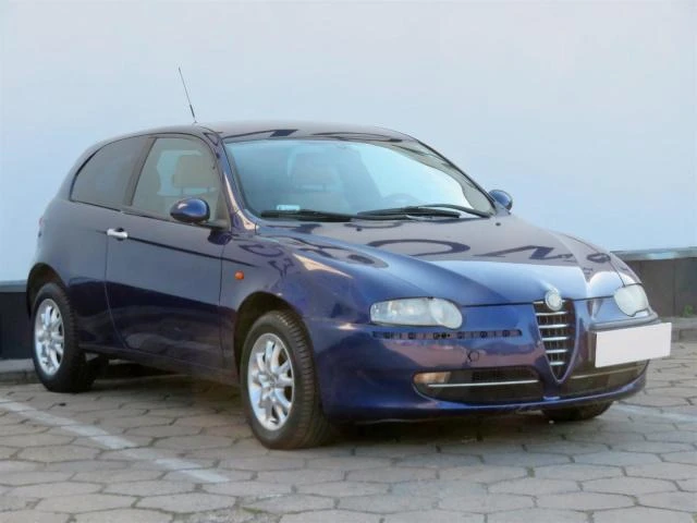 Alfa Romeo 147 NA 4ASTI, снимка 1 - Автомобили и джипове - 45729528