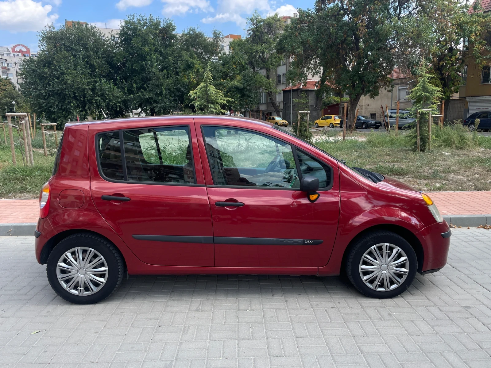 Renault Modus 1.2 16V city mode  - изображение 6
