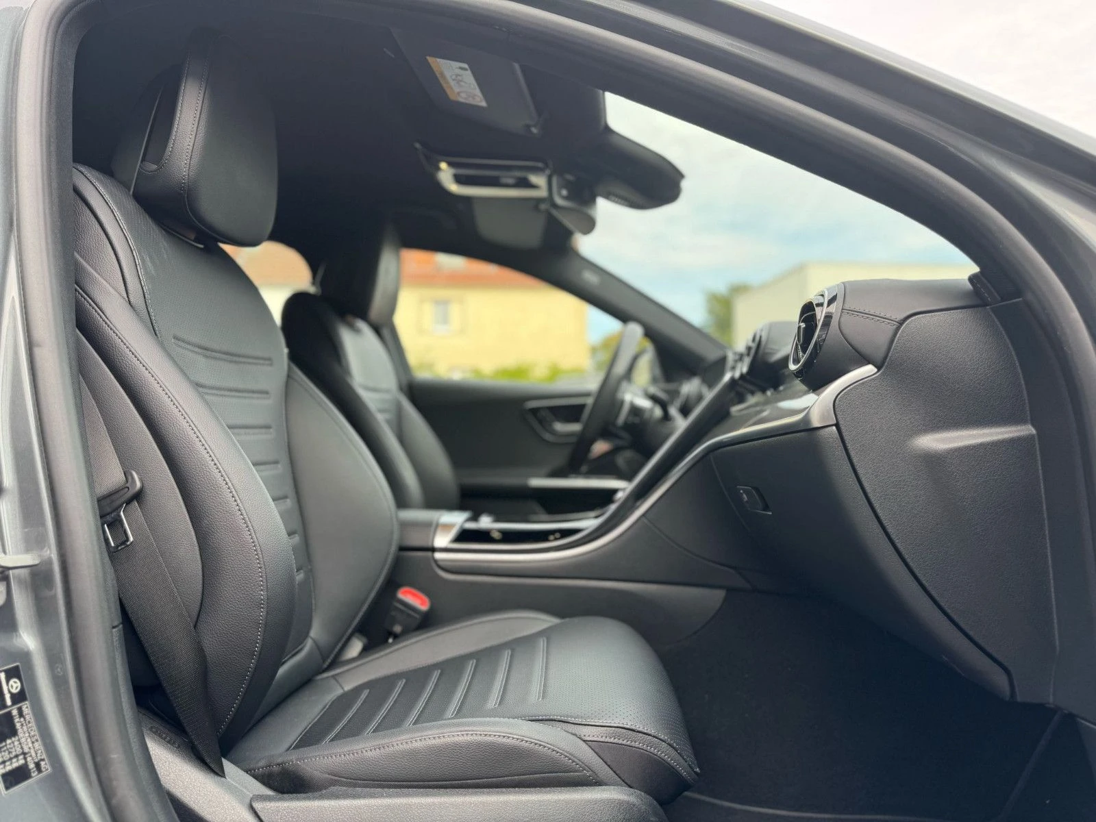 Mercedes-Benz C 220 AMG/197HP/CAM/DISTRONIC/NAVI/AMBI/KLESS/424v | Mobile.bg   14