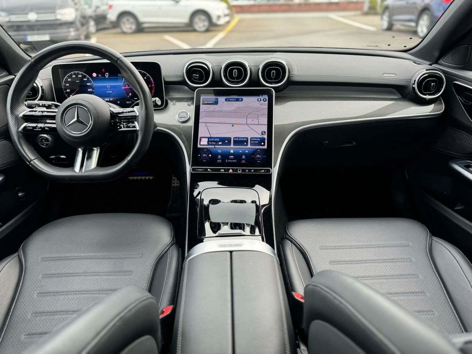 Mercedes-Benz C 220 AMG/197HP/CAM/DISTRONIC/NAVI/AMBI/KLESS/424v | Mobile.bg   11