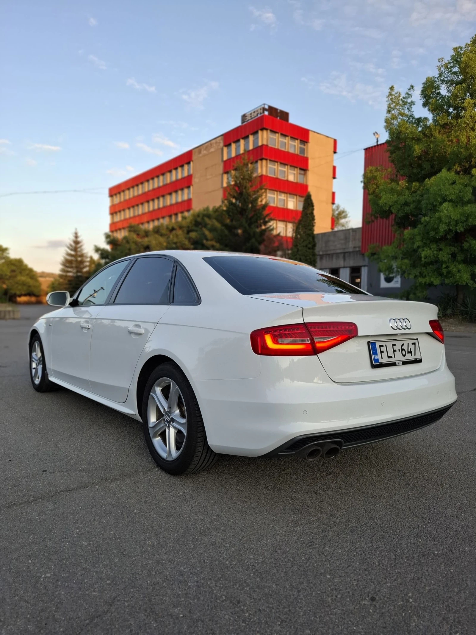 Audi A4 S-line ЛИЗИНГ  - изображение 5